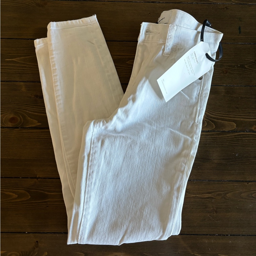 Current Elliot white denim/ size 24 new with the tag